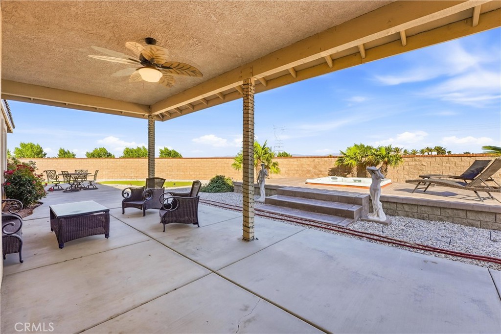 main property photo 23