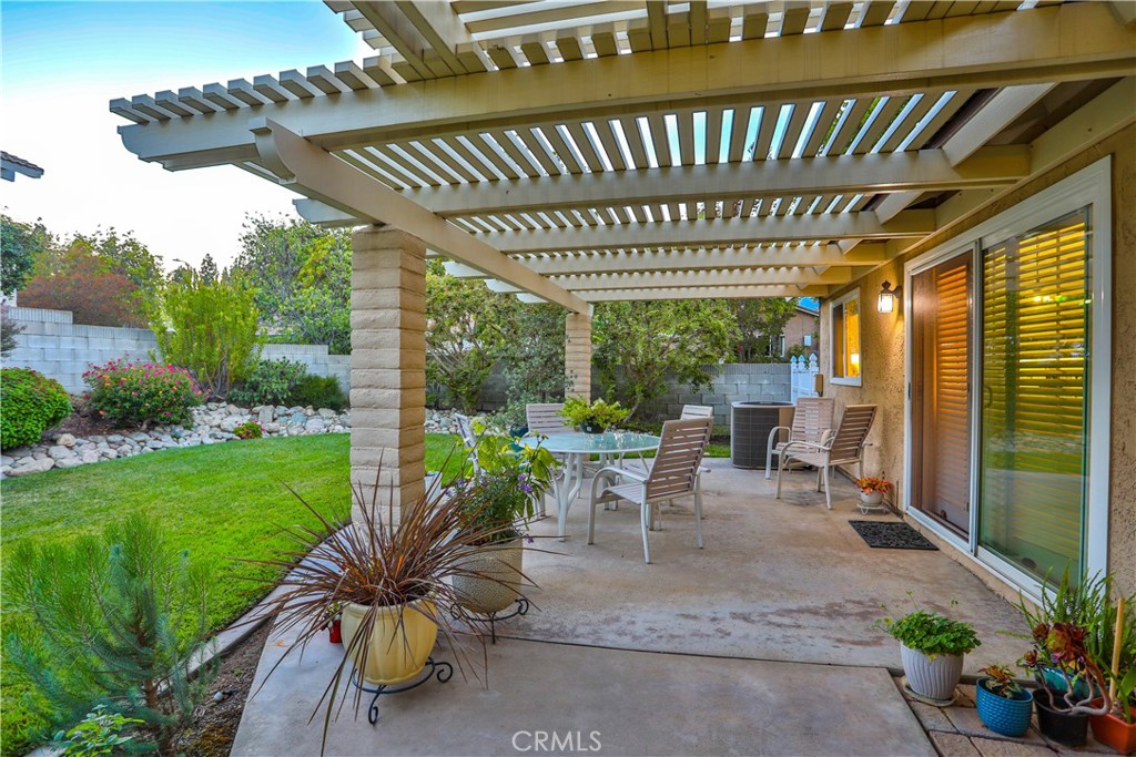 main property photo 40