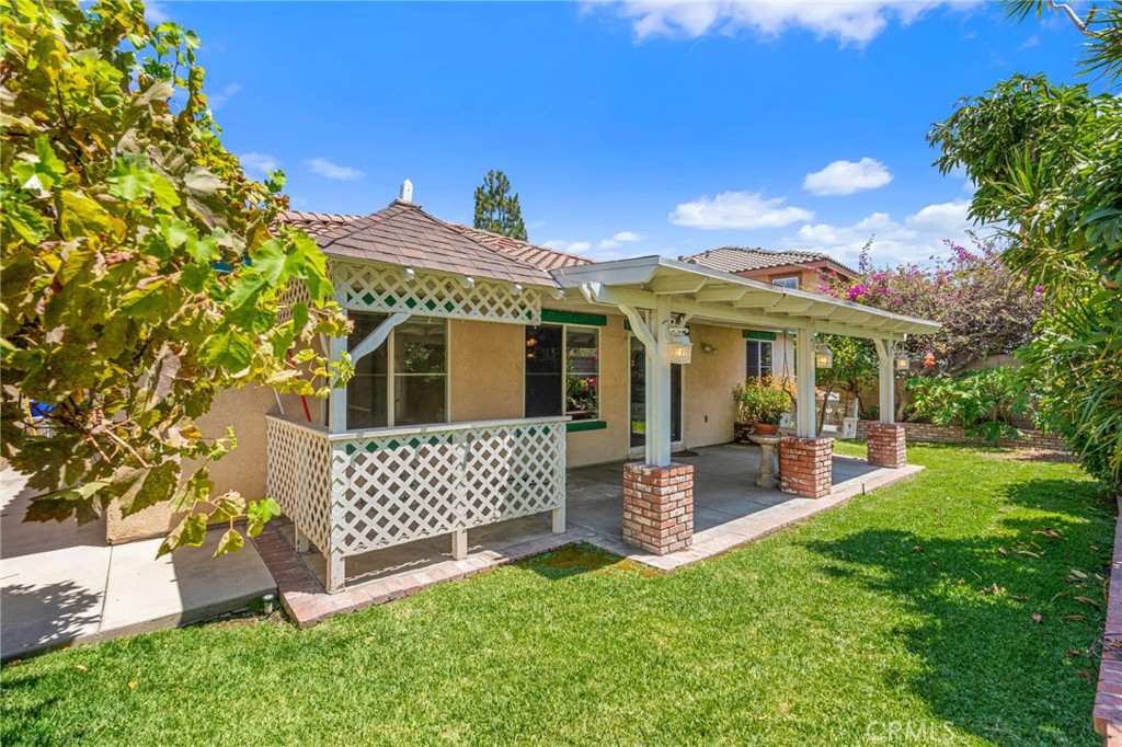 main property photo 25