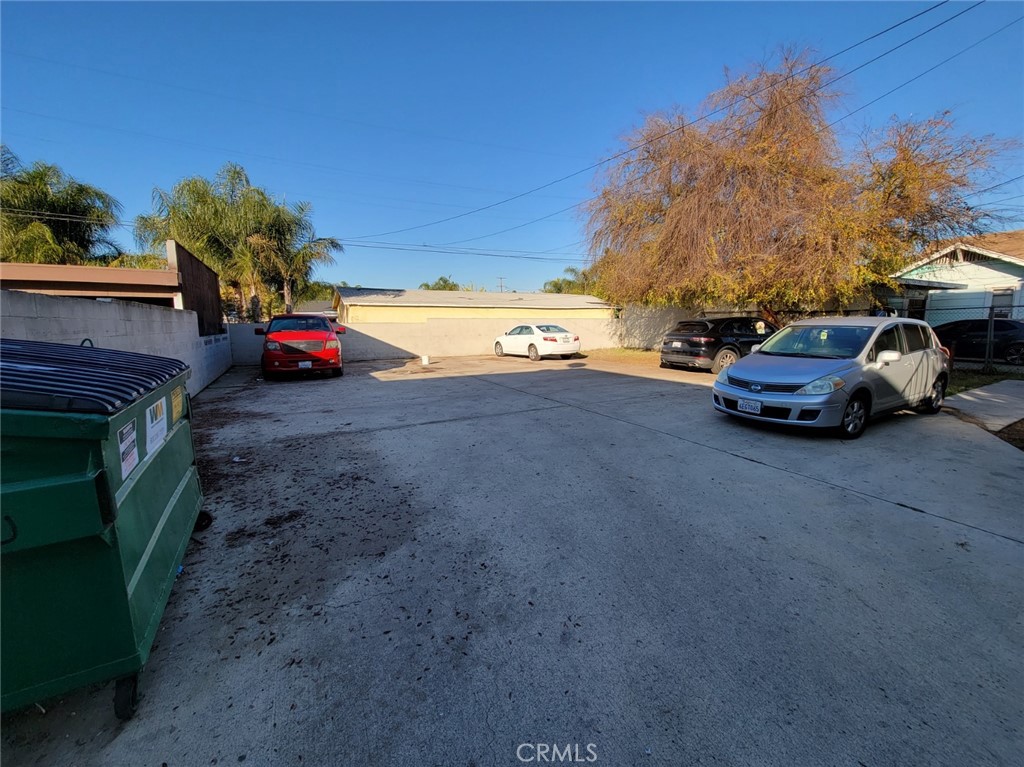 main property photo 12