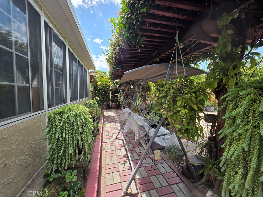 main property photo 57