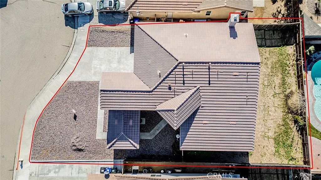 main property photo 24