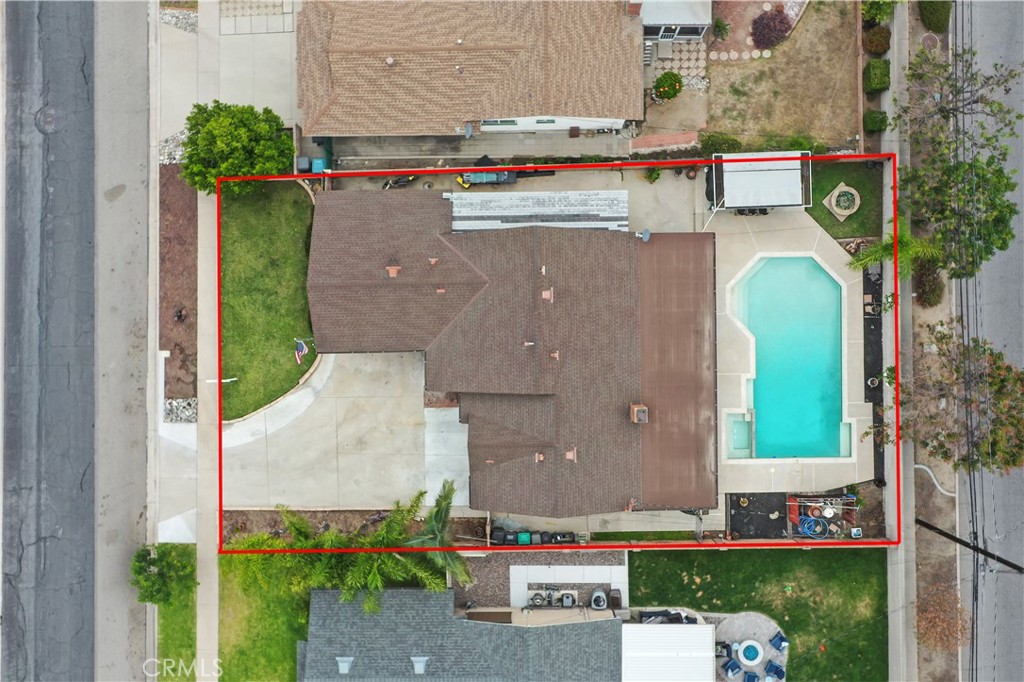 main property photo 43