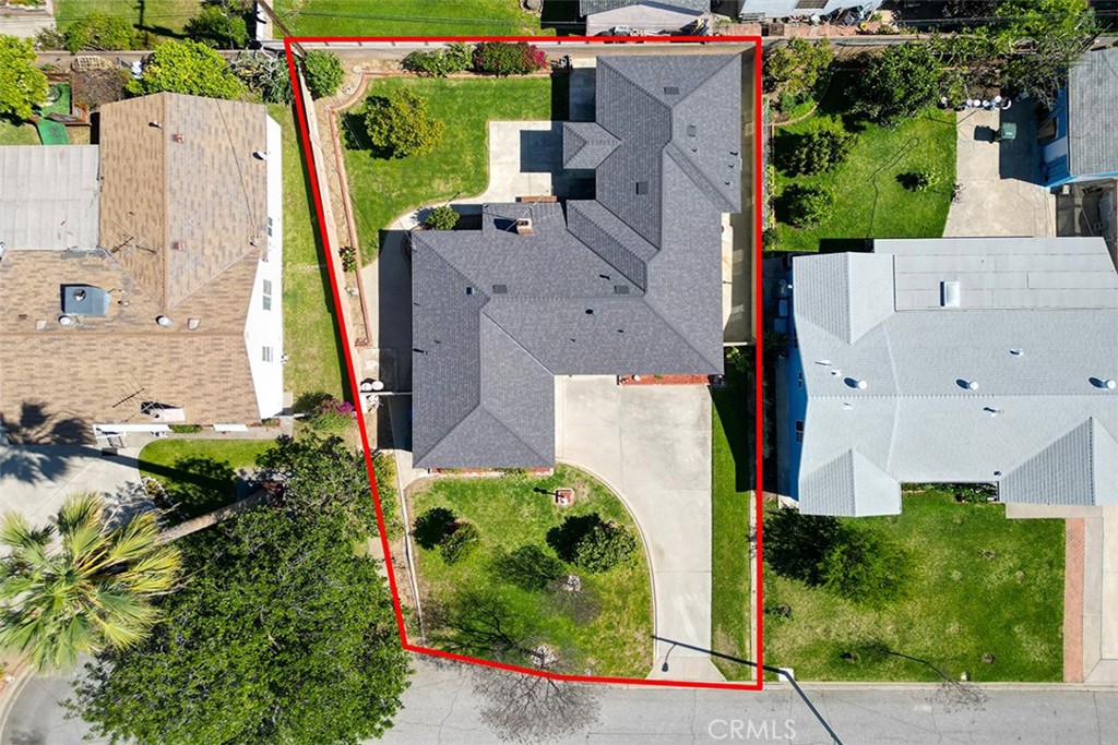 main property photo 22