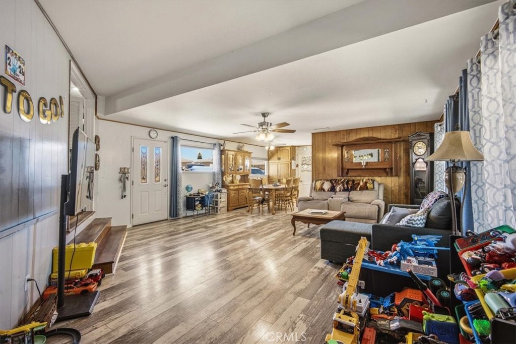 main property photo 18