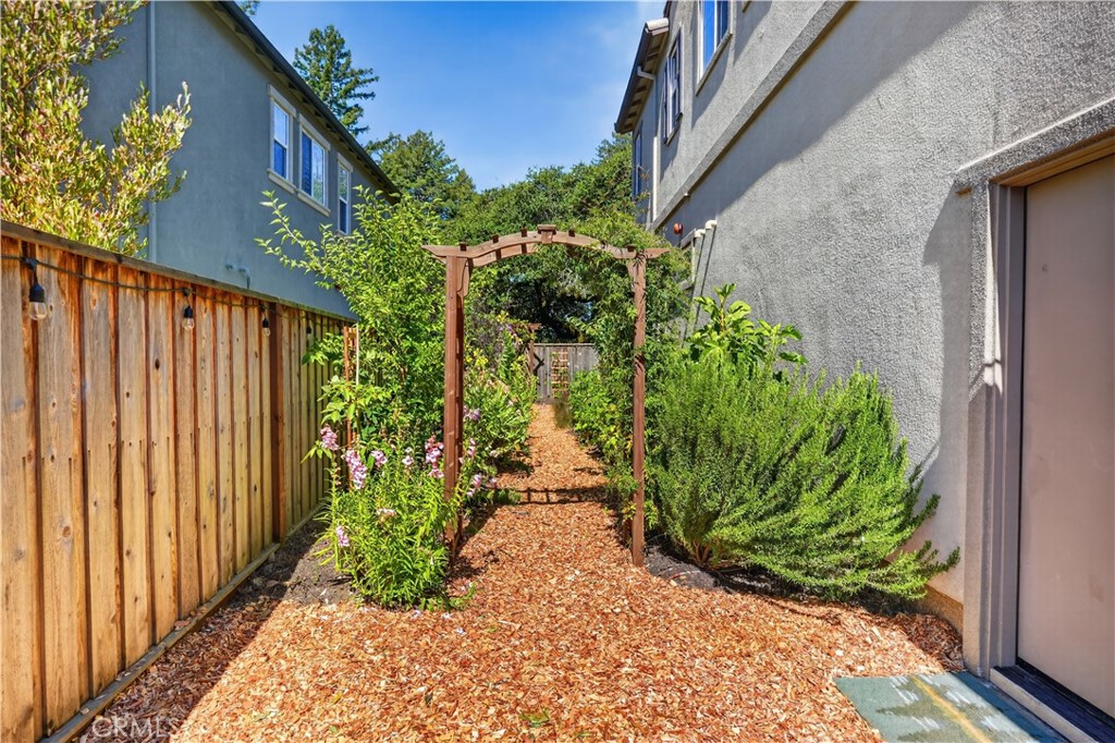 main property photo 61
