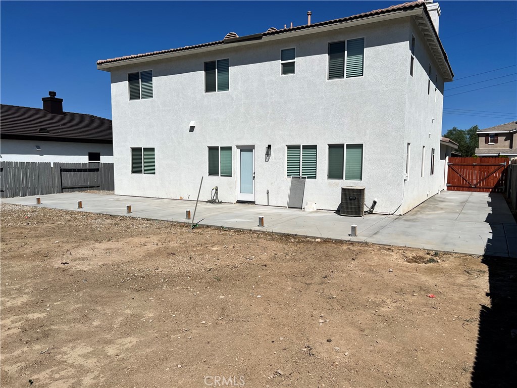 main property photo 16