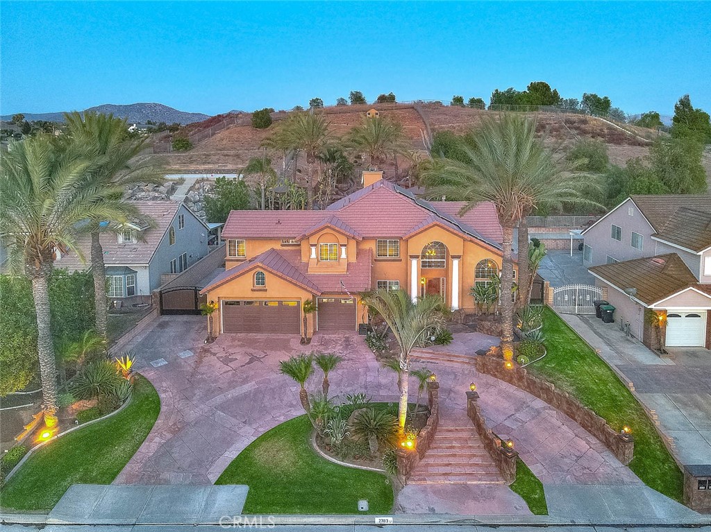 main property photo 32