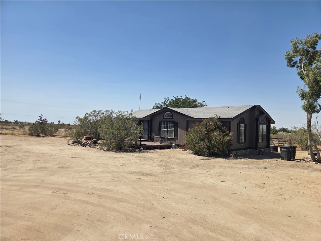 main property photo 9