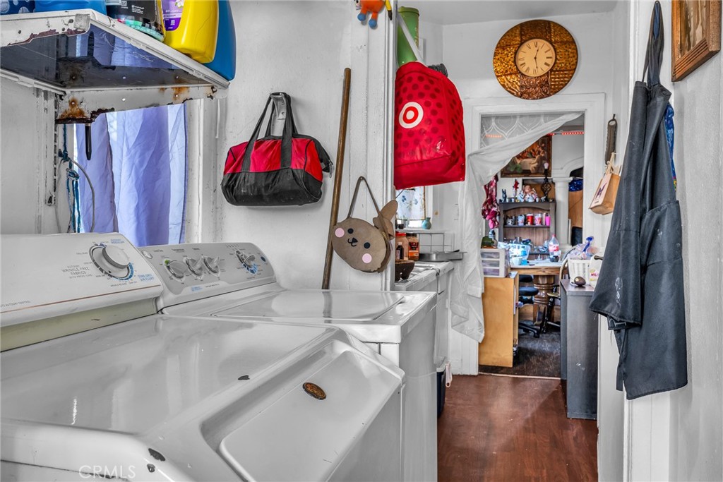 main property photo 23