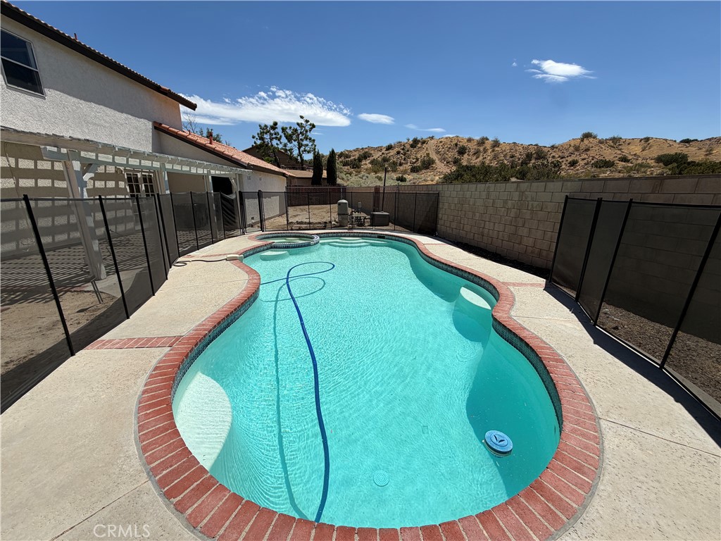 main property photo 38