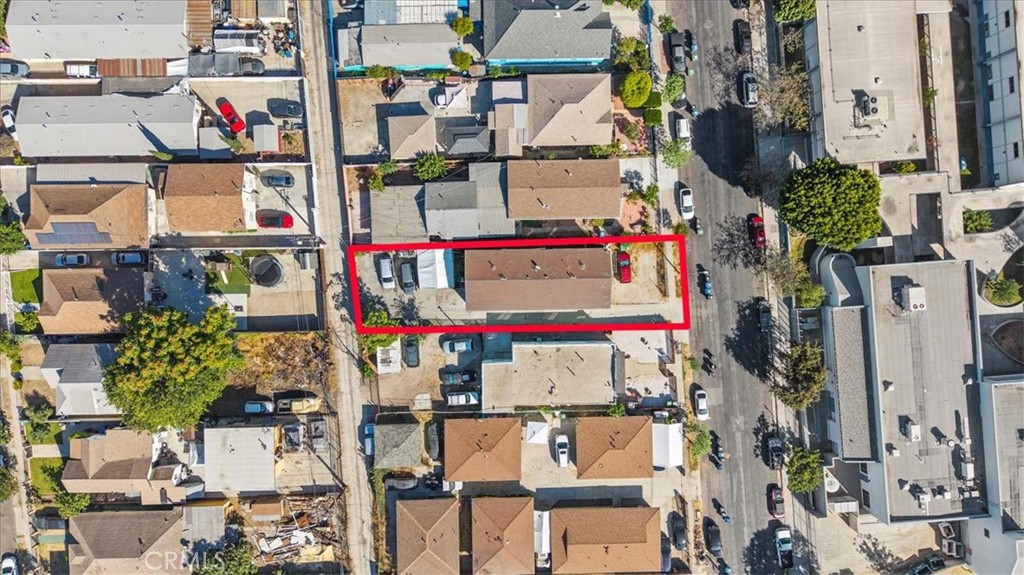 main property photo 32