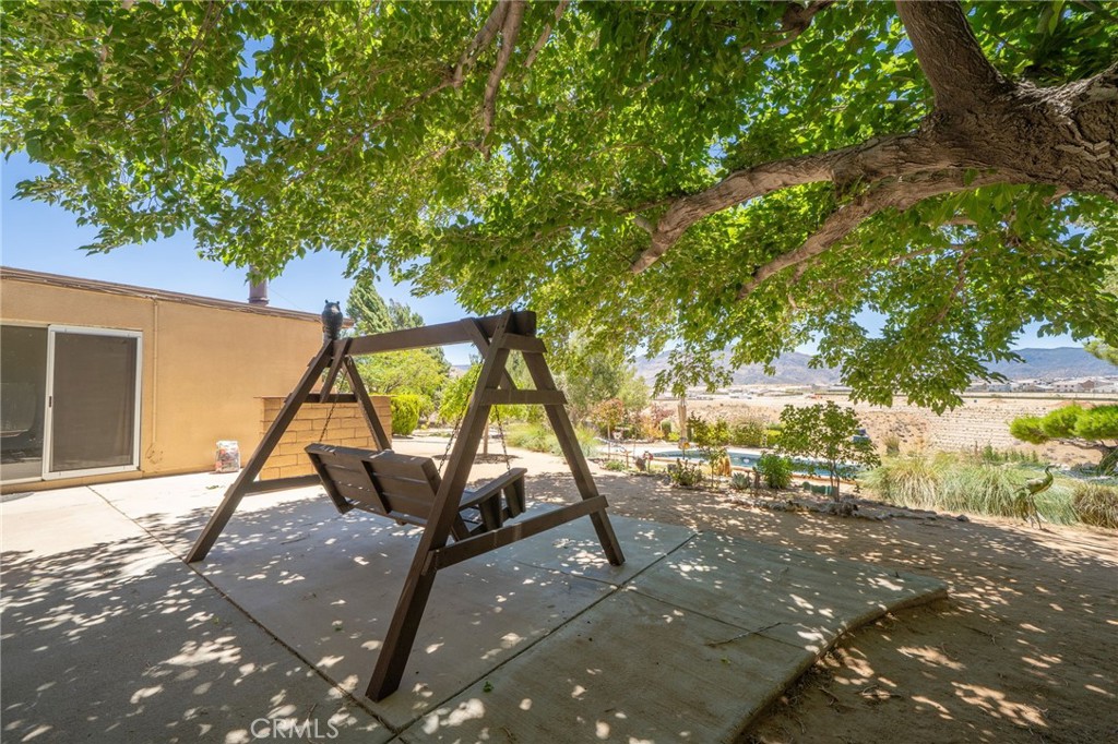 main property photo 41