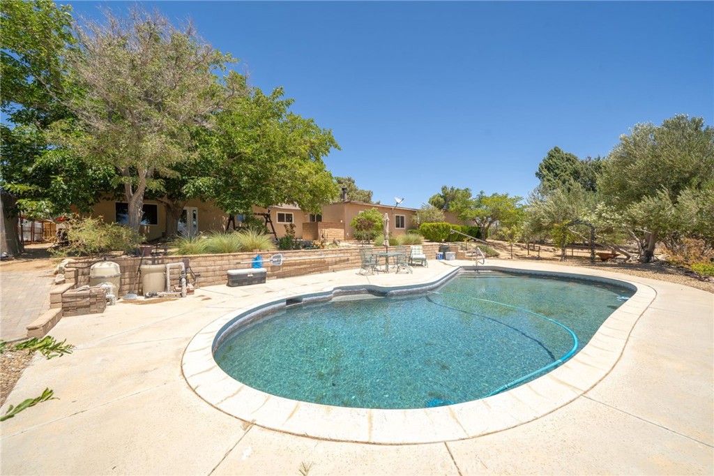 main property photo 45