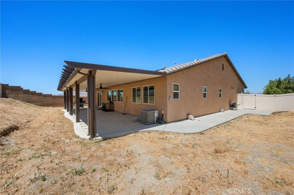 main property photo 36