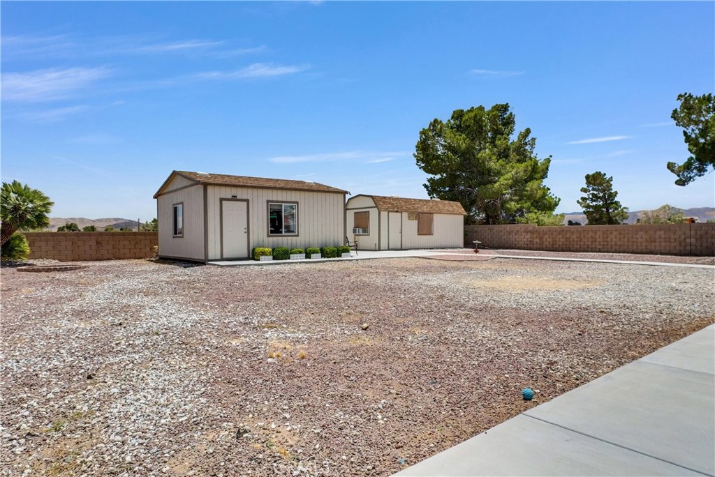 main property photo 30