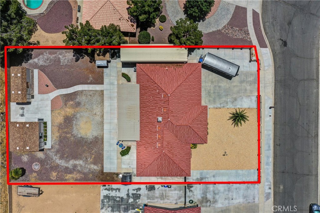 main property photo 38