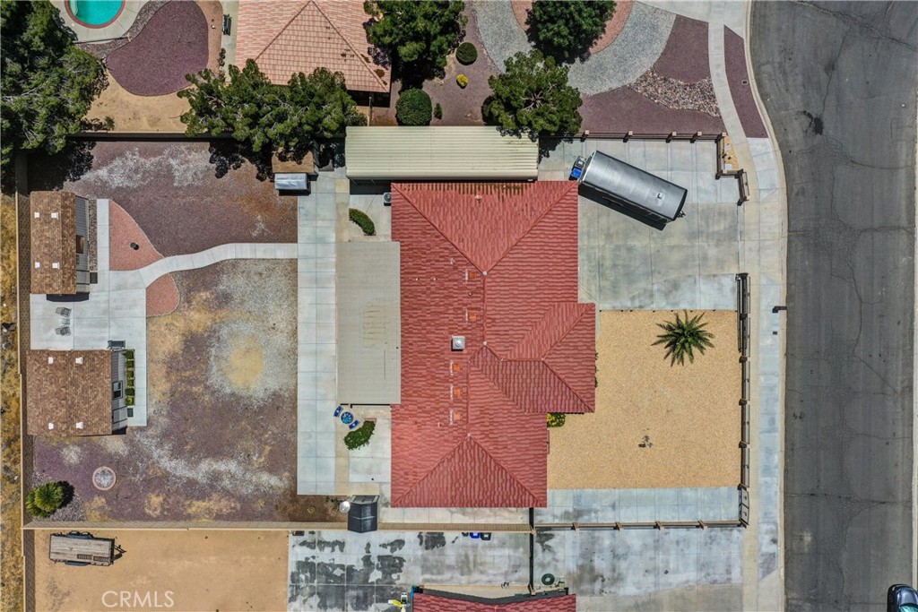 main property photo 39