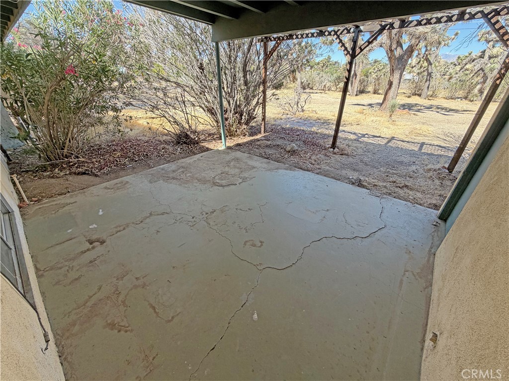 main property photo 20