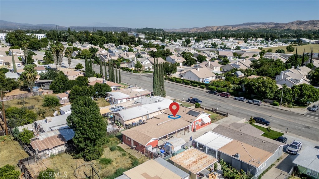 main property photo 27