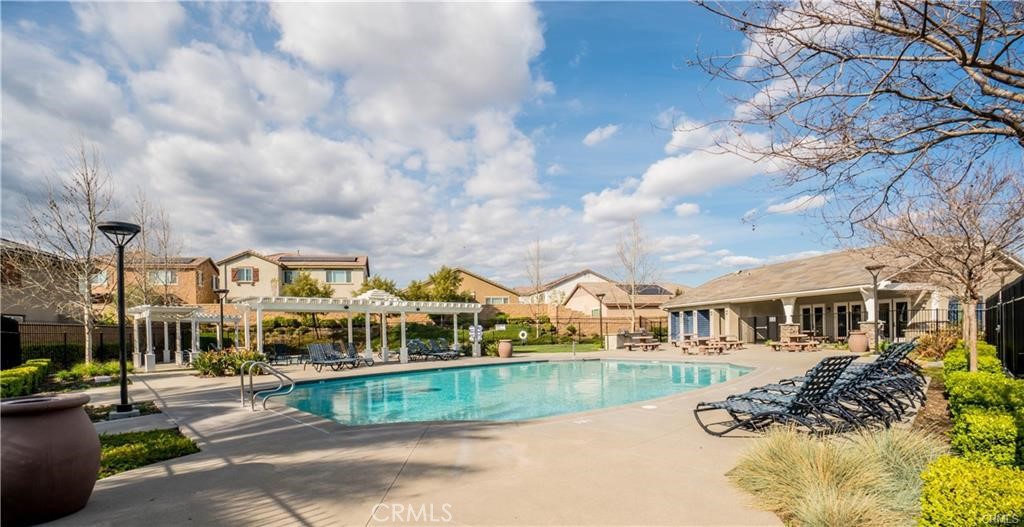 main property photo 50