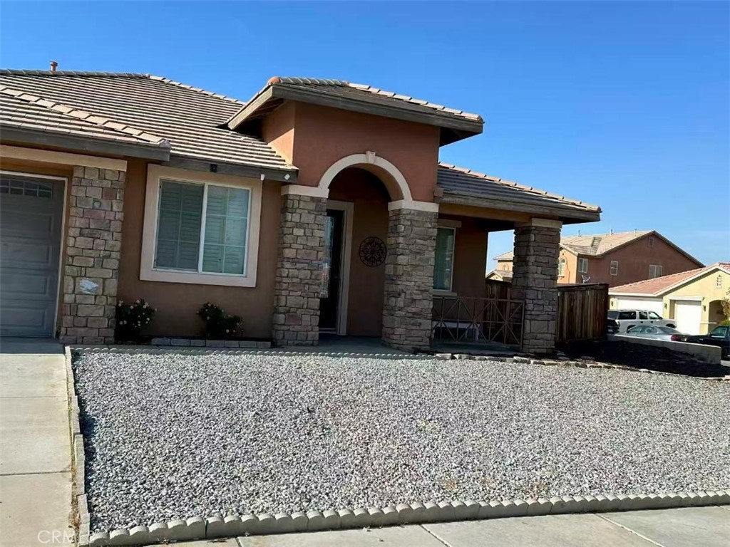 main property photo 4