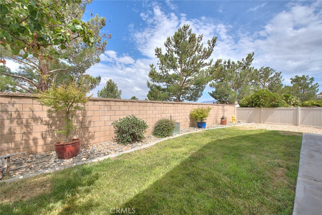 main property photo 41