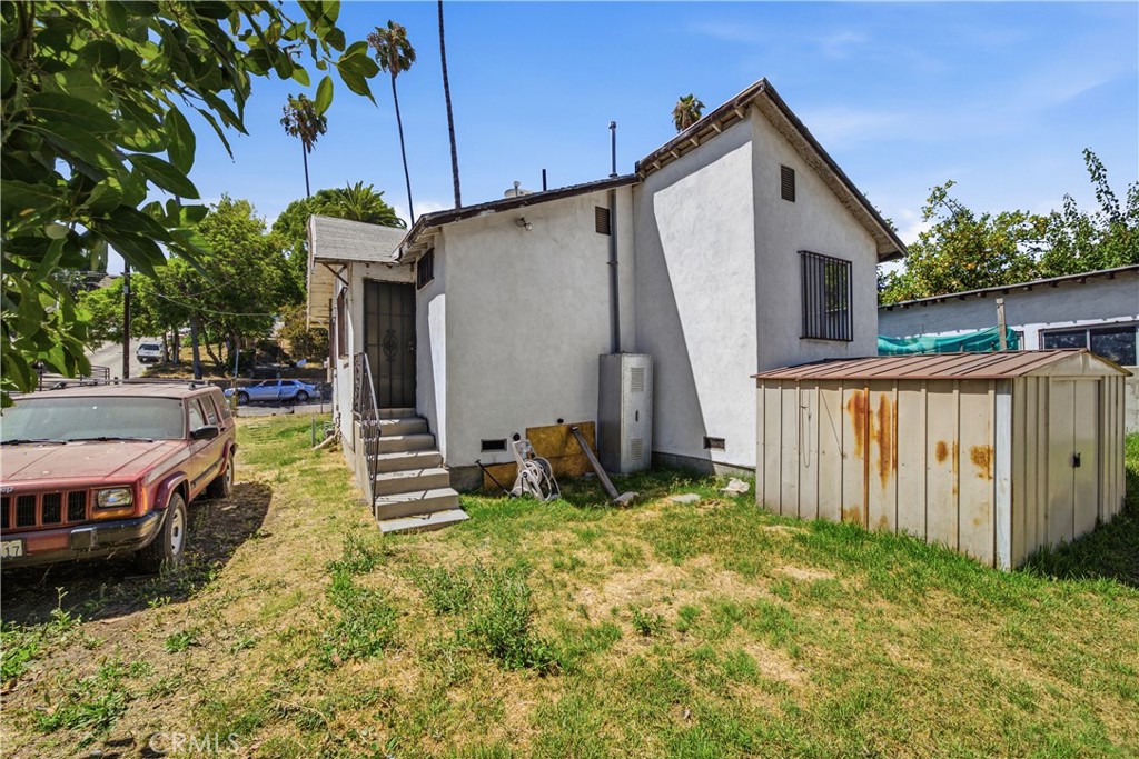 main property photo 16