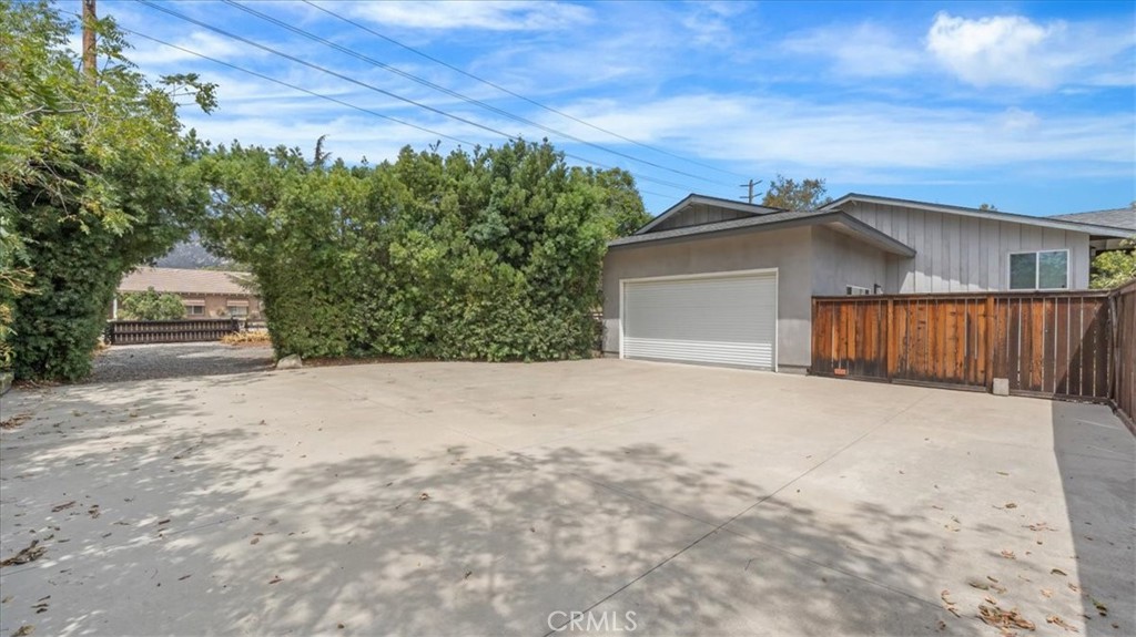 main property photo 66