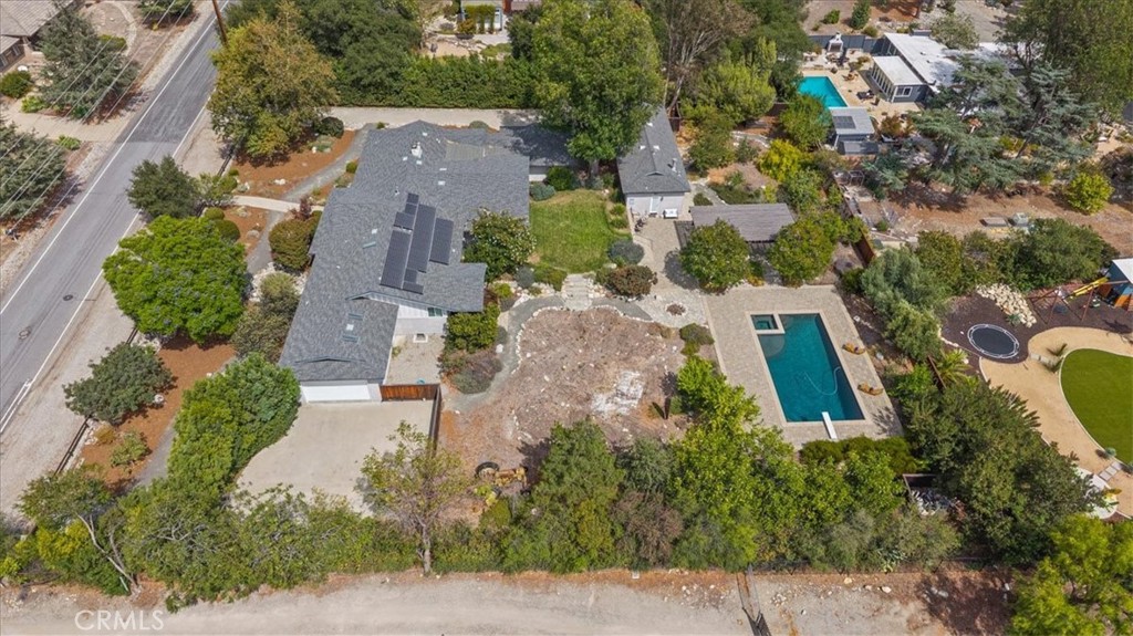 main property photo 68