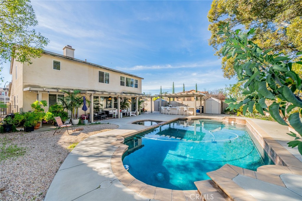 main property photo 27