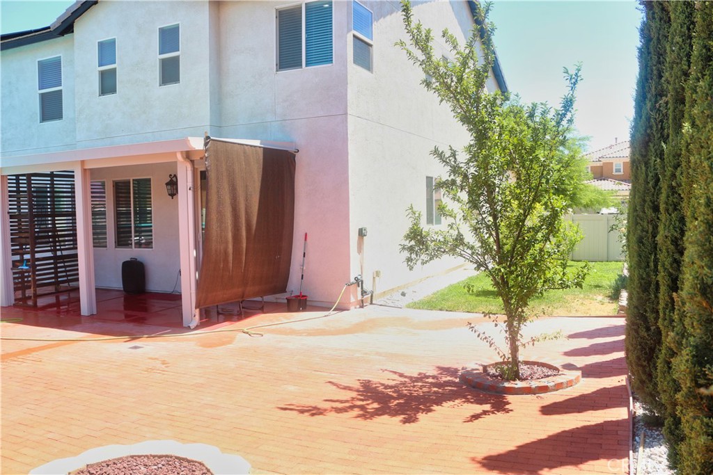 main property photo 50
