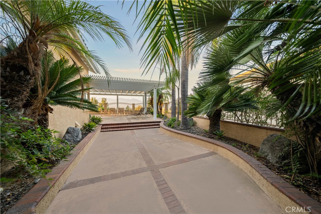 main property photo 51