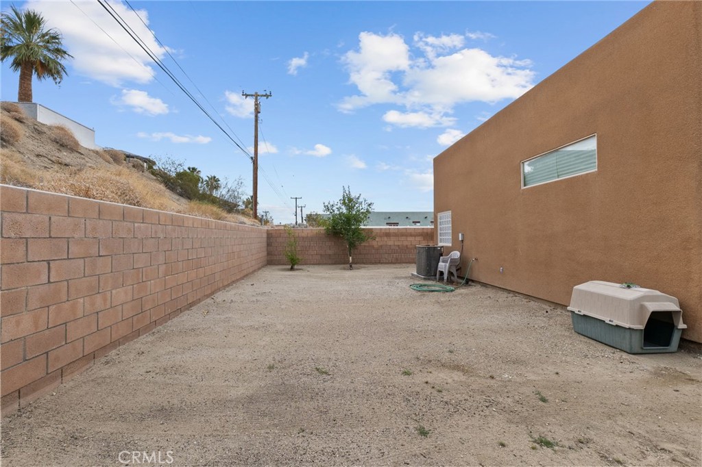 main property photo 34