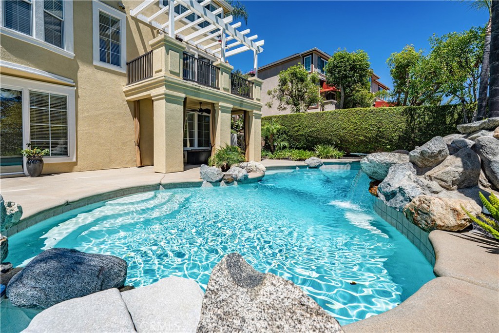 main property photo 60