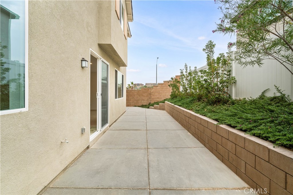 main property photo 47