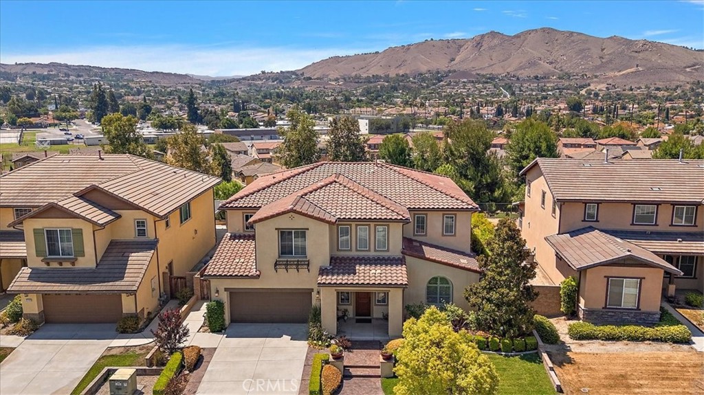 main property photo 48