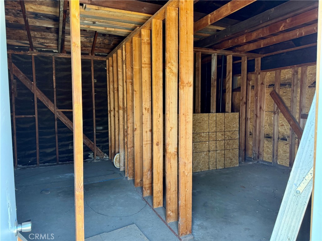 main property photo 58