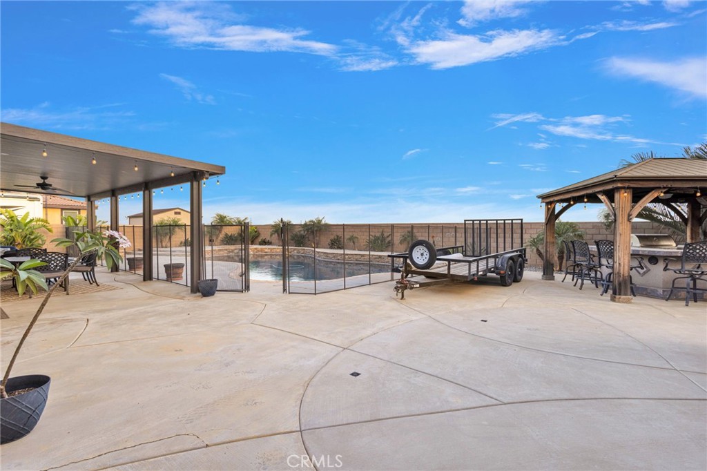 main property photo 54