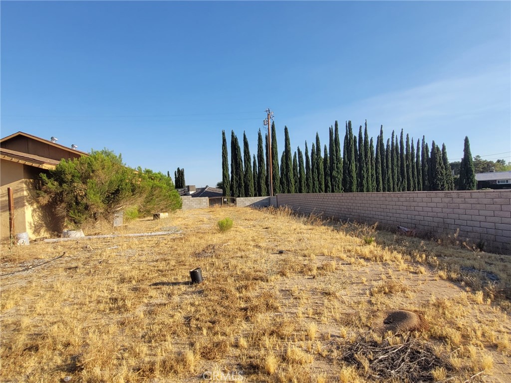 main property photo 6