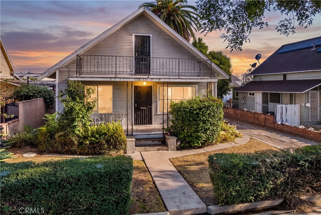 main property photo 11