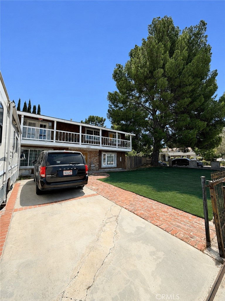 main property photo 8