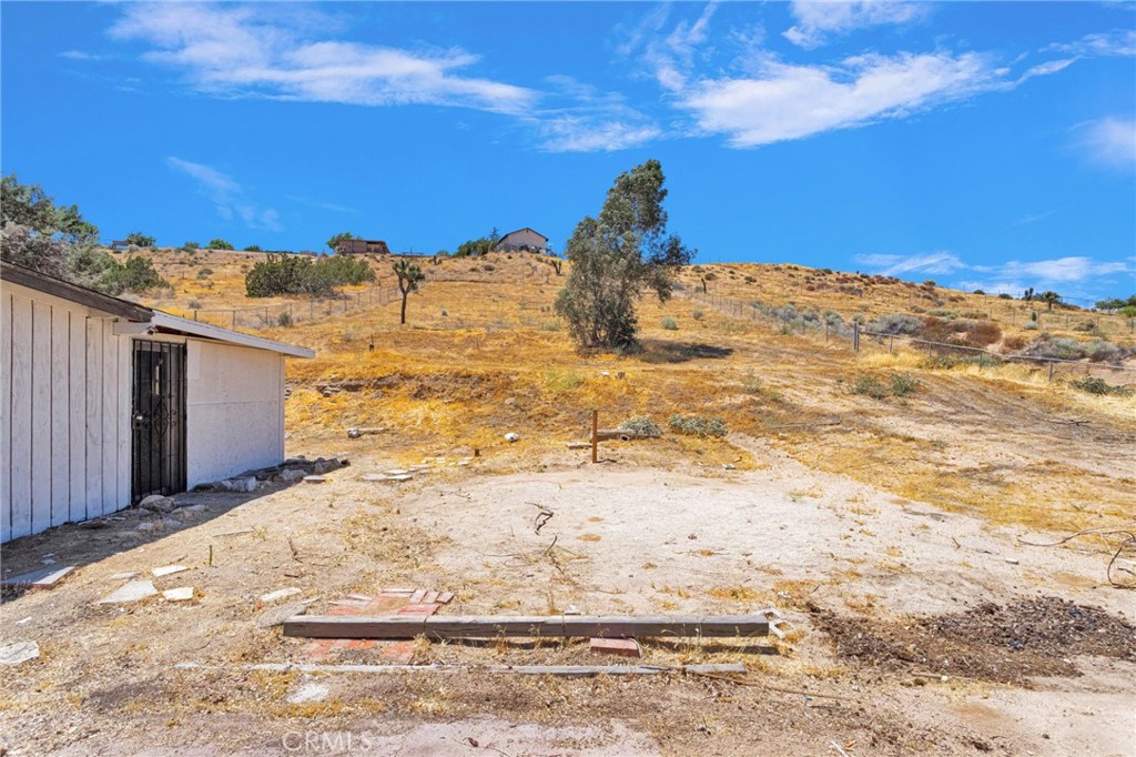 main property photo 39