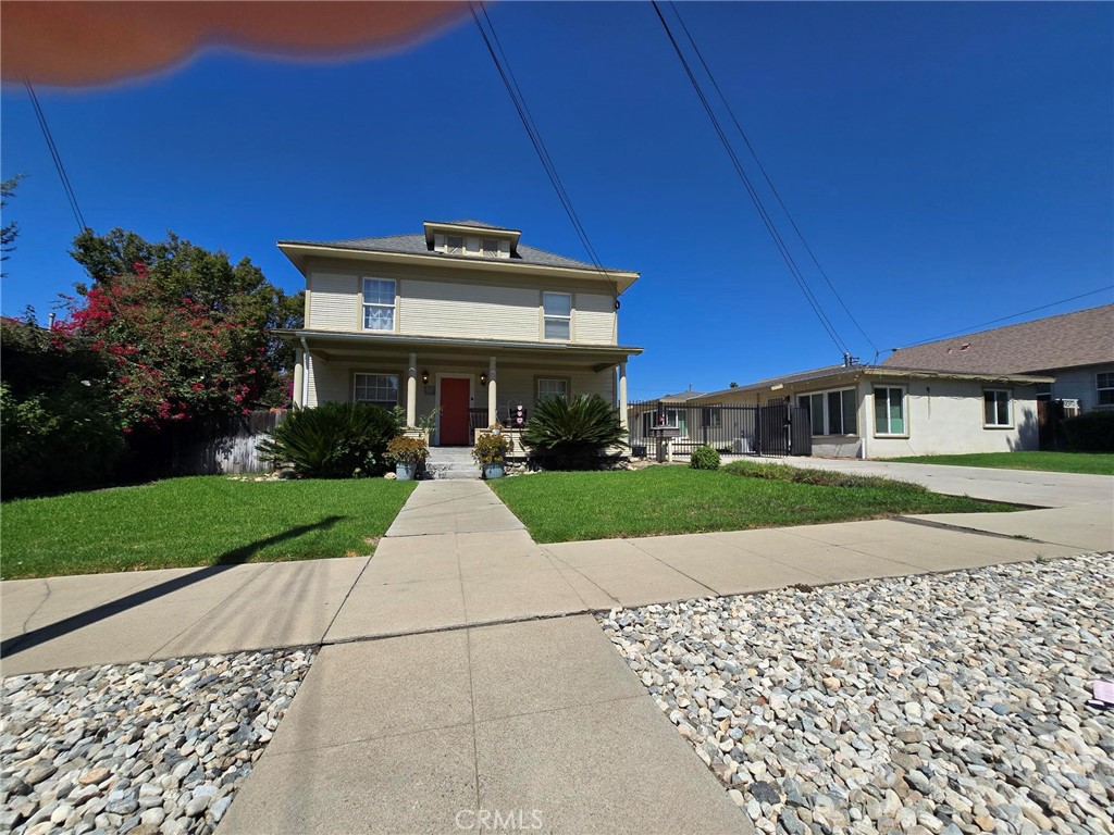 main property photo 4