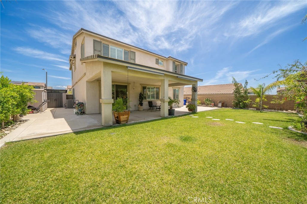 main property photo 40