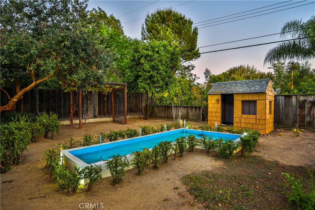 main property photo 48