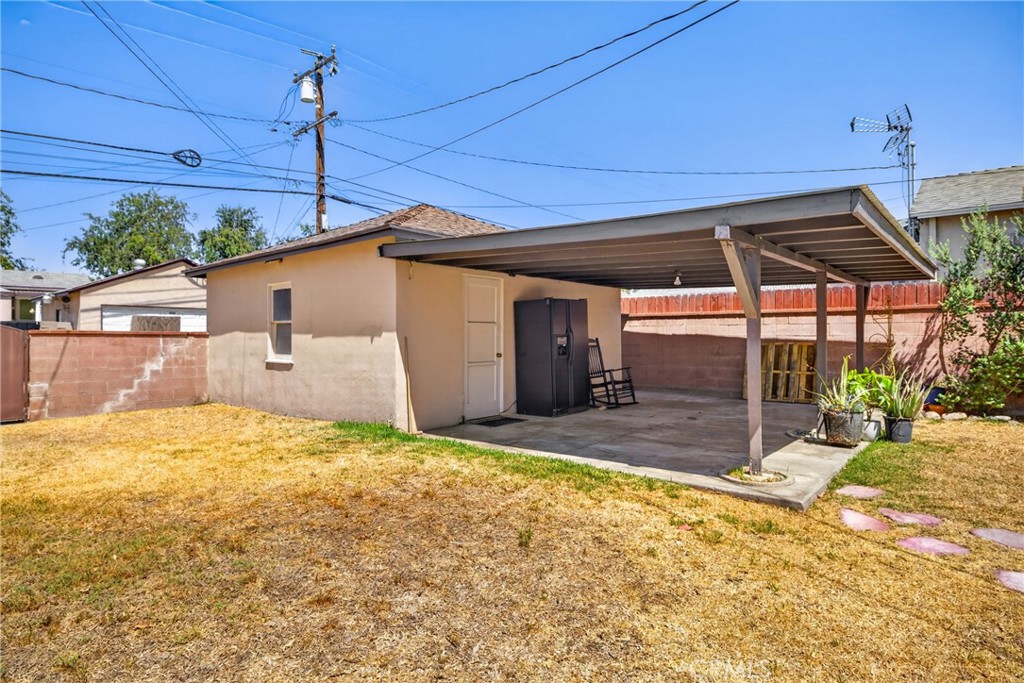 main property photo 27