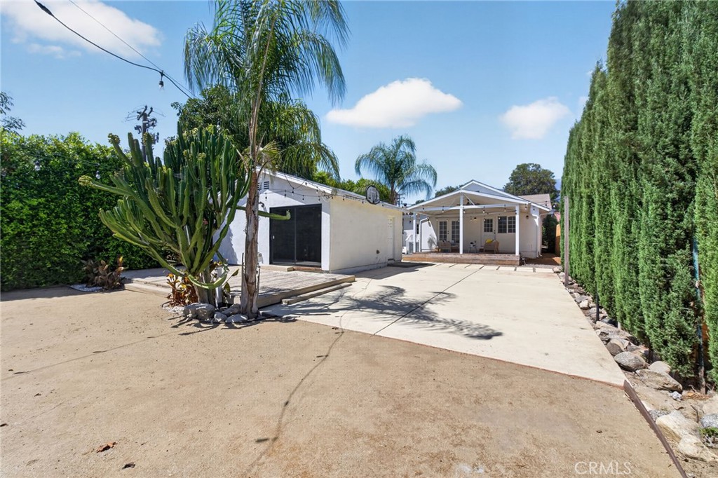 main property photo 48