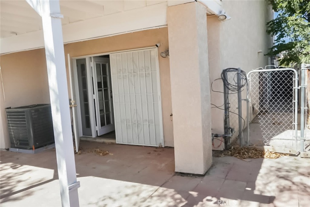 main property photo 30