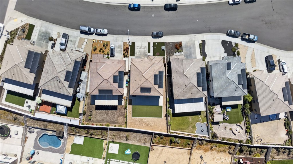 main property photo 41